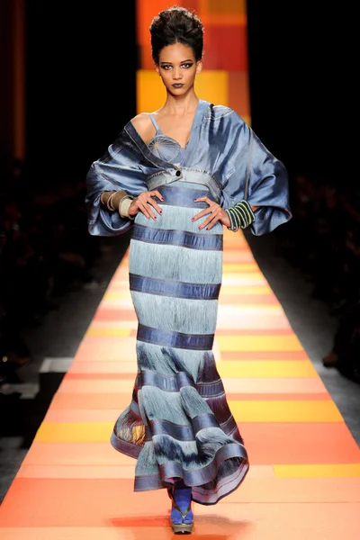 Look 20